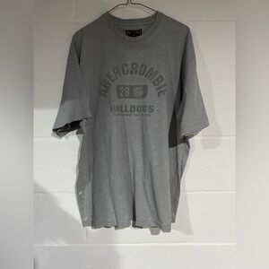 abercrombie & Fitch tee large